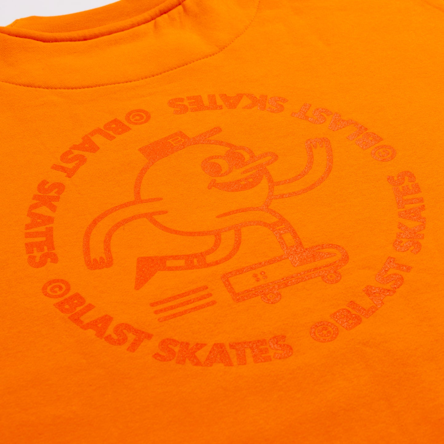 ORANGE ROUND LOGO CREW NECK