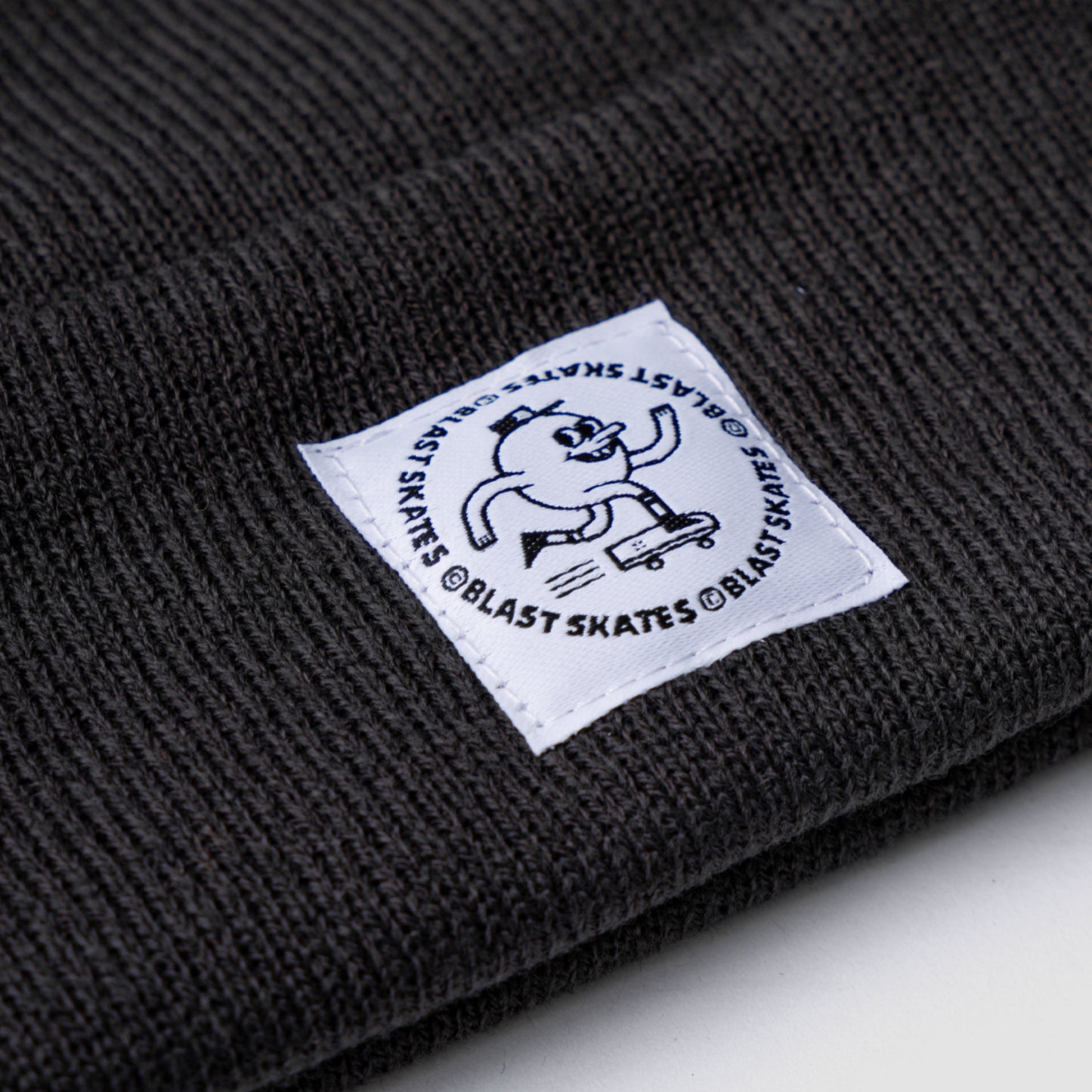 CHARCOAL ROUND LOGO BEANIE