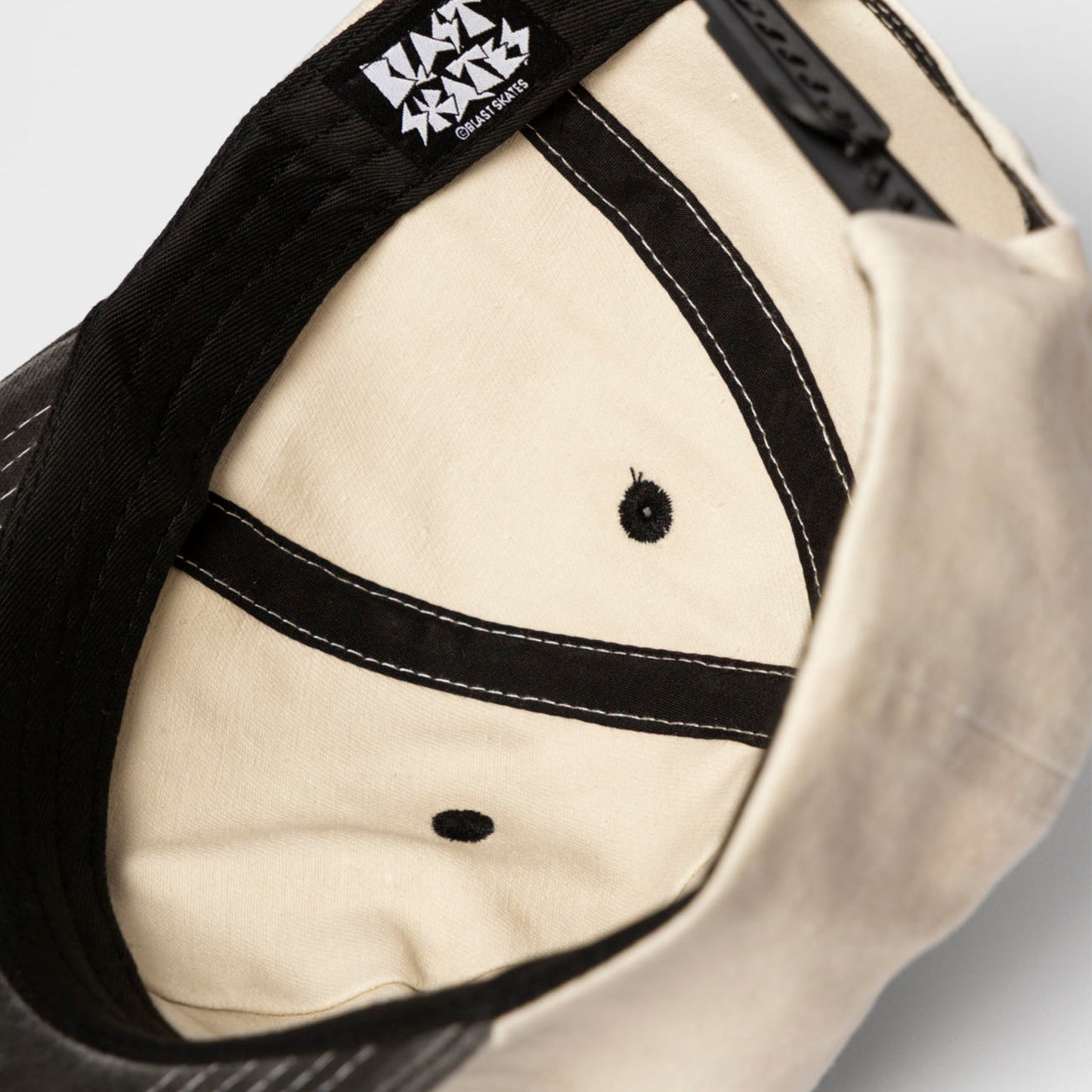 YIN YANG CAP