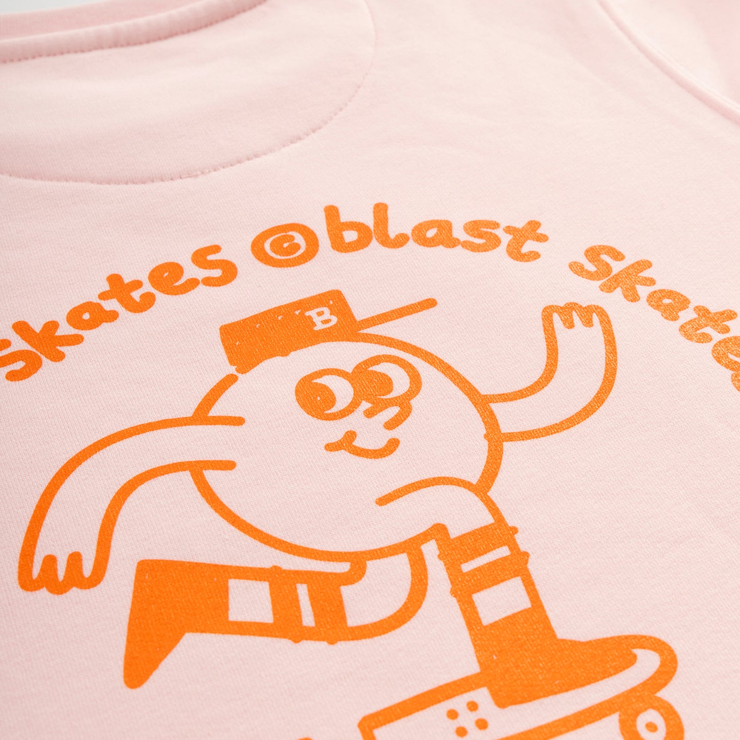KIDS PINK ROUND LOGO CREW NECK SWEATSHIRT